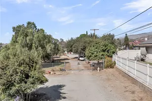 35498 Ave H, Yucaipa, CA 92399 - Photo 29