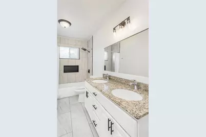 25820 Date Street, San Bernardino, CA 92404 - Photo 17