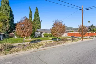 25820 Date St, San Bernardino, CA 92404 - Photo 3