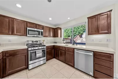 11344 Magnolia Street, Corona, CA 92883 - Photo 23