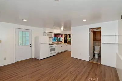 129 Zermat Unit 1 & 2, Crestline, CA 92325 - Photo 27