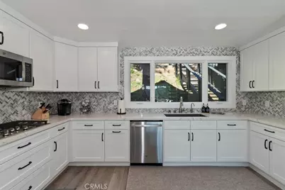 27921 West Shore, Lake Arrowhead, CA 92352 - Photo 7