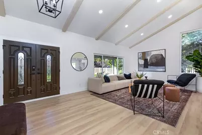 10900 Remmet Avenue, Chatsworth, CA 91311 - Photo 7