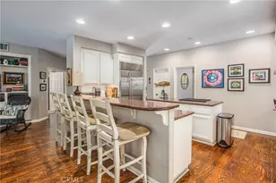 512 Golden W Dr, Redlands, CA 92373 - Photo 9