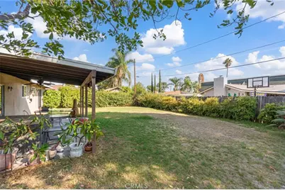 530 N Sycamore, Rialto, CA 92376 - Photo 25