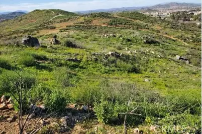 27277 Garbani Road, Menifee, CA 92584 - Photo 7