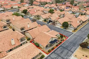 19273 Palm Way, Apple Valley, CA 92308 - Photo 5