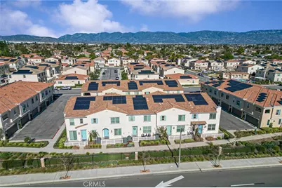 1045 W Clover, Rialto, CA 92376 - Photo 29