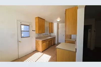 38992 Vineland, Cherry Valley, CA 92223 - Photo 11