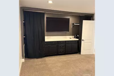 112 E Olive Avenue, Redlands, CA 92373 - Photo 11