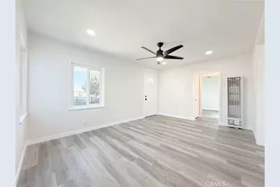 14605 S Bahama Avenue, Compton, CA 90220 - Photo 5
