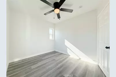 14605 S Bahama Avenue, Compton, CA 90220 - Photo 13