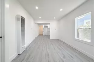 2442 E 114th St, Los Angeles, CA 90059 - Photo 7