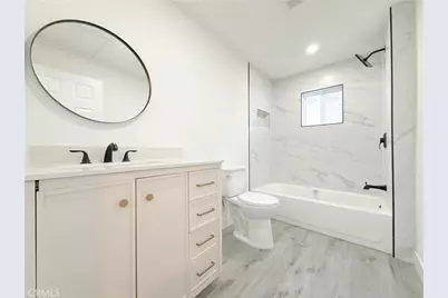 2442 E 114th Street, Los Angeles, CA 90059 - Photo 19