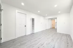 2442 E 114th St, Los Angeles, CA 90059 - Photo 5