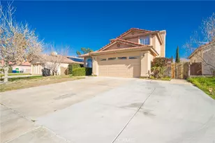 43922 Fallon Dr, Lancaster, CA 93535 - Photo 7