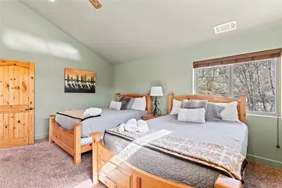 756 Brentwood Drive, Lake Arrowhead, CA 92352 - Photo 15