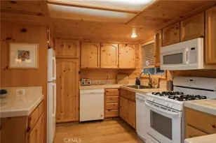 41714 Switzerland, Big Bear Lake, CA 92315 - Photo 23