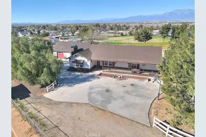 575 Scotts Lane, Norco, CA 92860 - Photo 3