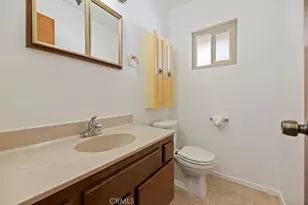 8949 Camphor, Hesperia, CA 92345 - Photo 23