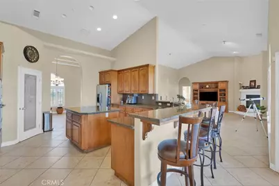 6086 Pythagoras, Oak Hills, CA 92344 - Photo 19