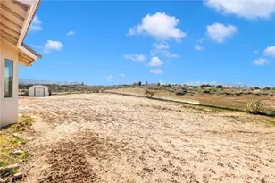 6086 Pythagoras, Oak Hills, CA 92344 - Photo 43