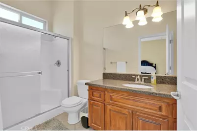 6086 Pythagoras, Oak Hills, CA 92344 - Photo 39