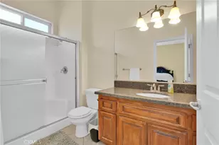 6086 Pythagoras, Oak Hills, CA 92344 - Photo 39