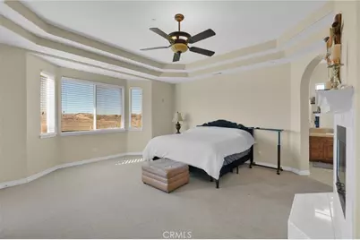 6086 Pythagoras, Oak Hills, CA 92344 - Photo 25