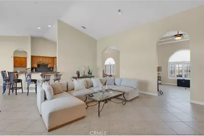 6086 Pythagoras, Oak Hills, CA 92344 - Photo 15