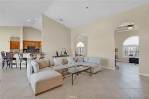 6086 Pythagoras, Oak Hills, CA 92344 - Photo 15