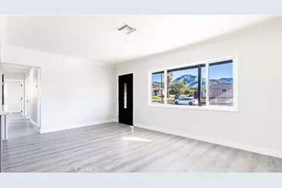 5792 Dogwood, San Bernardino, CA 92404 - Photo 5