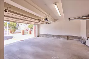 18662 Jockey Cir, Huntington Beach, CA 92648 - Photo 29