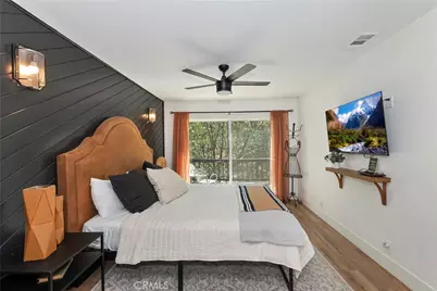 28596 North Bay, Lake Arrowhead, CA 92352 - Photo 9