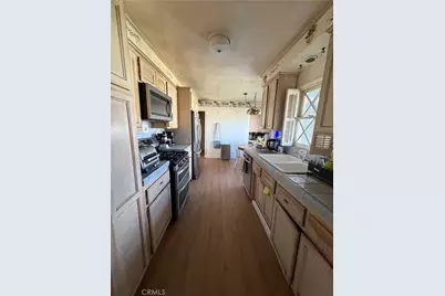 10092 Roselee Drive, Garden Grove, CA 92840 - Photo 13