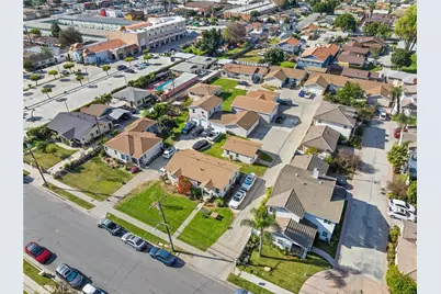 15551 Cornuta, Bellflower, CA 90706 - Photo 17