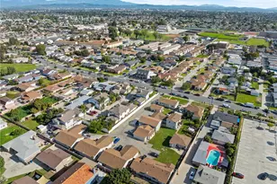 15551 Cornuta, Bellflower, CA 90706 - Photo 21