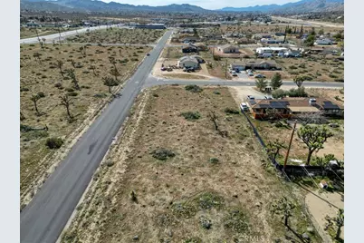 58236 Diadem Dr., Yucca Valley, CA 92284 - Photo 3
