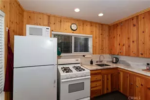 28999 Cedar Terrace, Cedar Glen, CA 92321 - Photo 23