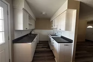 2028 Pkwy, Needles, CA 92363 - Photo 5