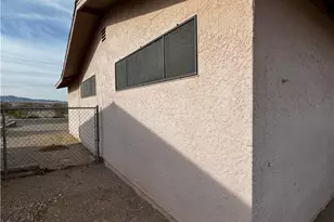 2028 Pkwy, Needles, CA 92363 - Photo 17