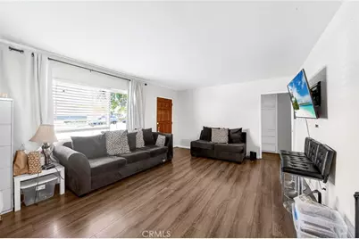 316 Washburn, Corona, CA 92882 - Photo 7