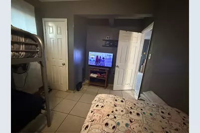 26079 9th, Highland, CA 92346 - Photo 7