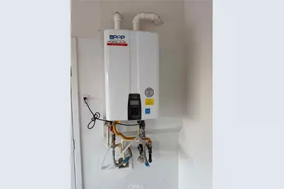 2690 Santa Fiora, Corona, CA 92882 - Photo 29