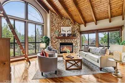 892 Nadelhorn Drive, Lake Arrowhead, CA 92352 - Photo 1