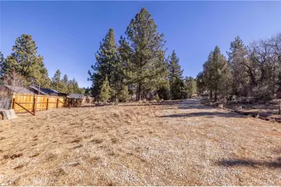 1110 Central, Big Bear City, CA 92314 - Photo 11