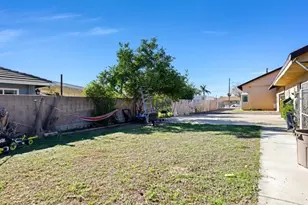 9607 Cypress, Fontana, CA 92335 - Photo 45