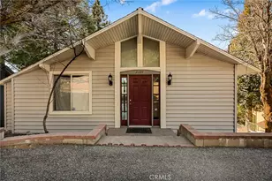 31047 Summit, Running Springs, CA 92382 - Photo 11