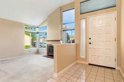 2209 Canyon Drive, Colton, CA 92324 - Photo 5