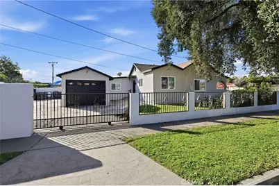 2101 S Hickory, Santa Ana, CA 92707 - Photo 7